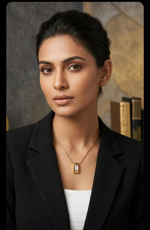 Élan Minimal Necklace |18K Gold Plated Tarnish Free Minimal Pendant Necklace”